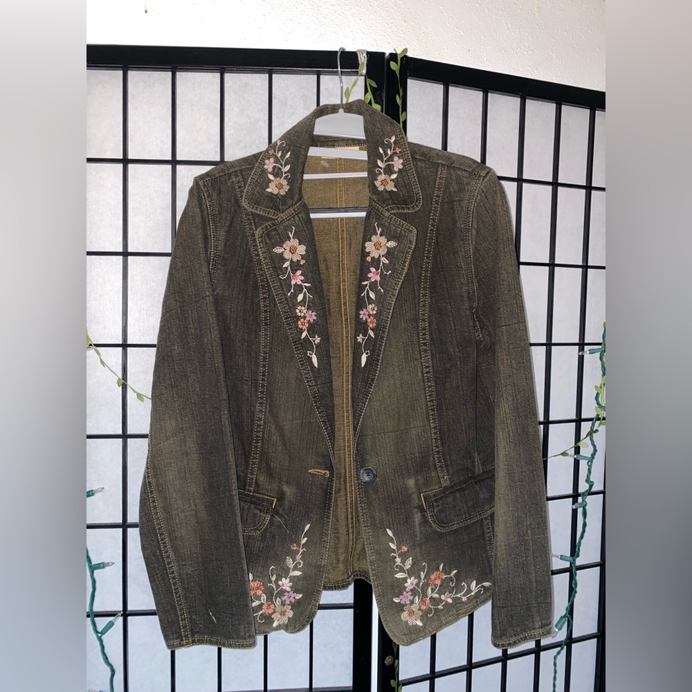 Apostrophe Brown Jean Jacket with Tailored Cut and Floral Embellishment